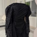 فستان دانتيل باكمام مطرزة