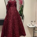 فستان بقصة كلوش