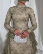 فستان من خامه دانتيل فرنسي وتل تيواني