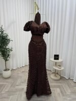 ⁦فستان المخمل المطرّز N-O⁩ - الصورة ⁦2⁩