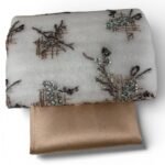 ⁦قطعة قماش تول مطرز 3متر⁩ - الصورة ⁦2⁩