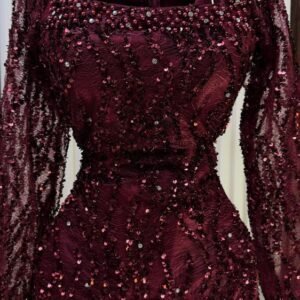 فستان دانتيل مطعم بفصوص كريستال PR