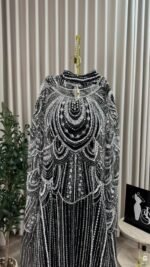 ⁦فستان تول مطرّز بالكريستال PR⁩ - الصورة ⁦2⁩