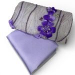 ⁦قطعة تطريز ورود مخملية – عنابي فاخر⁩ - الصورة ⁦4⁩