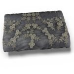 ⁦قطعة مطرزة بشك يدوي وترتر 3متر⁩ - الصورة ⁦2⁩