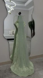 ⁦فستان مطرز وبطانة باربي⁩ - الصورة ⁦2⁩