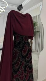 فستان سهرة فاخر من القطيفة الكورية بتطريز راقٍ
