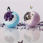 ⁦كراتباث بومب بنفسجي 100 جرام للإستحمام BATH BOMB⁩ - الصورة ⁦2⁩
