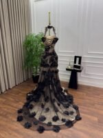 ⁦فستان لُؤلُؤ⁩ - الصورة ⁦2⁩