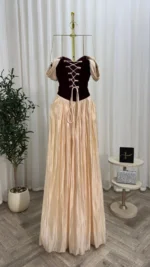 ⁦فستان جوخ مع كرنكل دبل كلوش N-O⁩ - الصورة ⁦2⁩