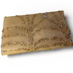 ⁦قطعة كاملة بكريستالات كموني وفضي⁩ - الصورة ⁦3⁩