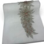 ⁦بانو تركيب ورود مطرز⁩ - الصورة ⁦2⁩