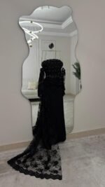 ⁦فستان سهرة دانتيل أسود فاخر⁩ - الصورة ⁦4⁩