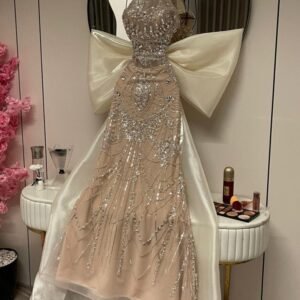 فستان باربي دانتيل أحمر أنيق