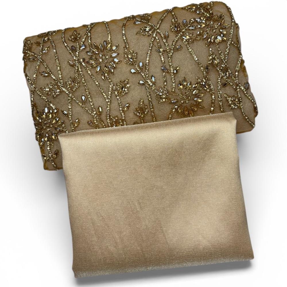 06fdba2f-ffde-4859-8470-57a86d3caf7c-1000x1000-UQA7UfLPBOolY9A2qd8kbLXbgtZGvUVhd5YHU8CY قطعة مطرزة بشك يدوي وكريستالات اصلية 3متر - الصورة 1