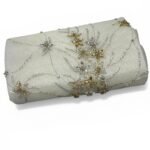 ⁦قطعة قماش سهرة أوف وايت مطرز ذهبي وكريستال⁩ - الصورة ⁦4⁩