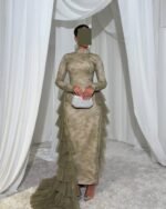 فستان سهرة "زيتوني" فاخر بدانتيل فرنسي وكشكش درامي