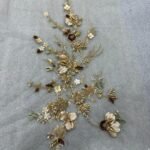 بانوه بتراكيب ورود اصليه ذهبية فاخرة