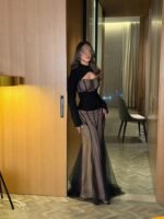 ⁦فستان سهرة أسود ونود فاخر⁩ - الصورة ⁦3⁩
