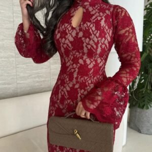 فستان دانتيل