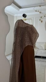 فستان باربي وخرز