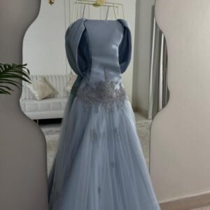 فستان ميكادو وتل مطرز وفصوص زوكون