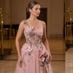 بانوه بتراكيب ورود اصليه ذهبية فاخرة 12