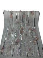 ⁦قماش سهرة مطرز فاخر بالترتر والورود ثلاثية الأبعاد – تصميم ملكي⁩ - الصورة ⁦4⁩