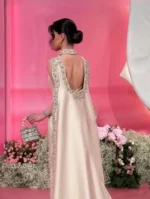 ⁦فستان سهرة ملكي أوف وايت ب فاخر⁩ - الصورة ⁦2⁩