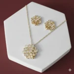 طقم زركون فاخر نسائي – سلسال وحلق أنيق لجميع المناسبات