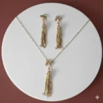 طقم زركون فاخر نسائي – سلسال وحلق أنيق لجميع المناسبات