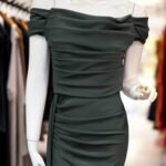 فستان جوخ بصدرية مطرزة