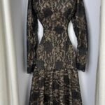 فستان دانتيل فرنسي