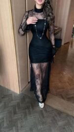 ⁦فستان سهرة أسود فاخر بقصة أنثوية جذابة وتفاصيل دانتيل⁩ - الصورة ⁦3⁩