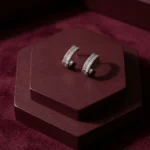 حلق دائري أنيق بتصميم فاخر