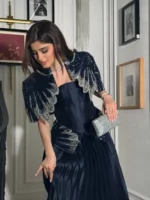⁦فستان سهرة كحلي فاخر⁩ - الصورة ⁦2⁩