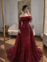⁦فستان سهرة عنابي فاخر⁩ - الصورة ⁦2⁩