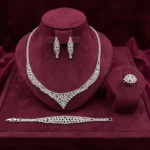 طقم سلسلة الزهرة الملكية الفاخر