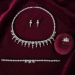 طقم سلسلة الزهرة الملكية الفاخر